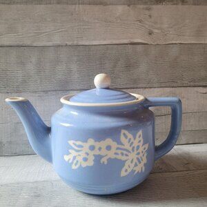 Vintage Cameoware Blue Floral Ceramic Teapot With Lid 6 Cup Capacity White Detai